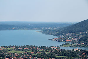 Blick über Rottach-Egern nach Tegernsee